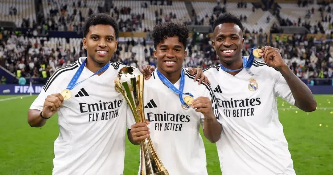 马酝酿冬窗, div 马酝酿冬窗, div